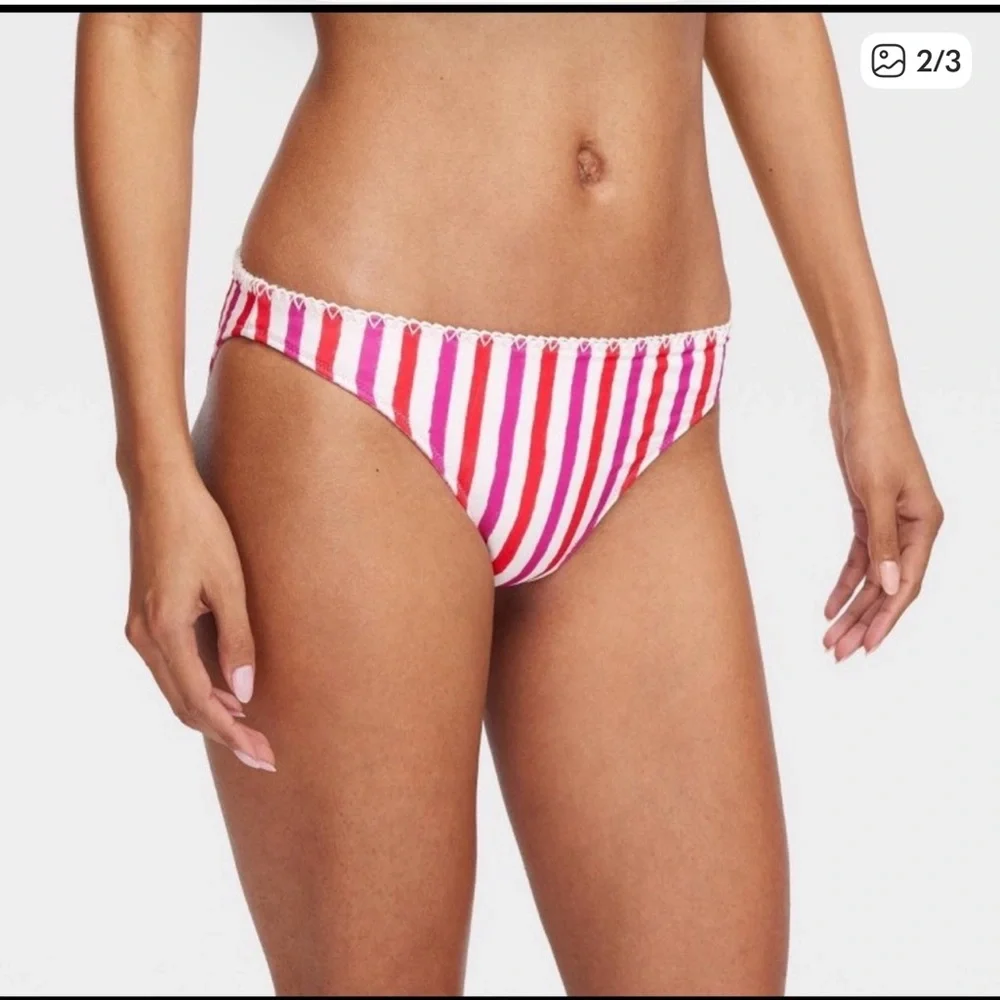 NWT Roller Rabbit Pink Seahorse Bikini Bottom - Picture 2 of 3